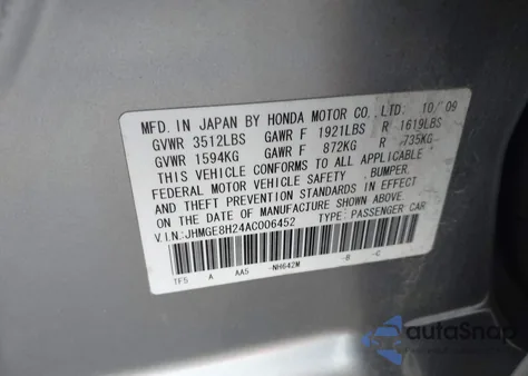 2010 Honda Fit z USA, uszkodzony, nr VIN JHMGE8H24AC006452